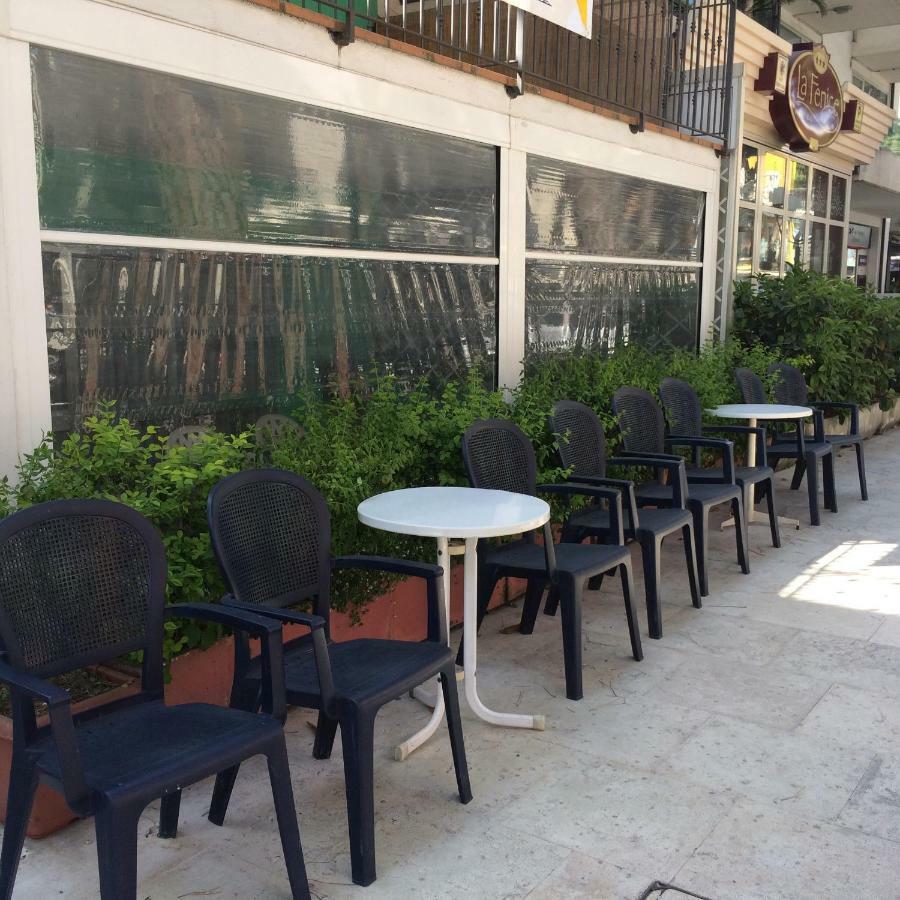 New Prophet Bed and Breakfast Cattolica Buitenkant foto