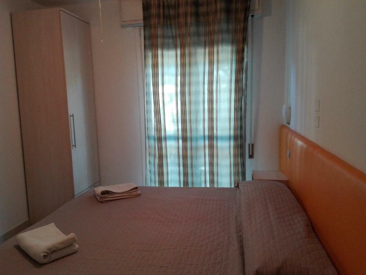New Prophet Bed and Breakfast Cattolica Buitenkant foto